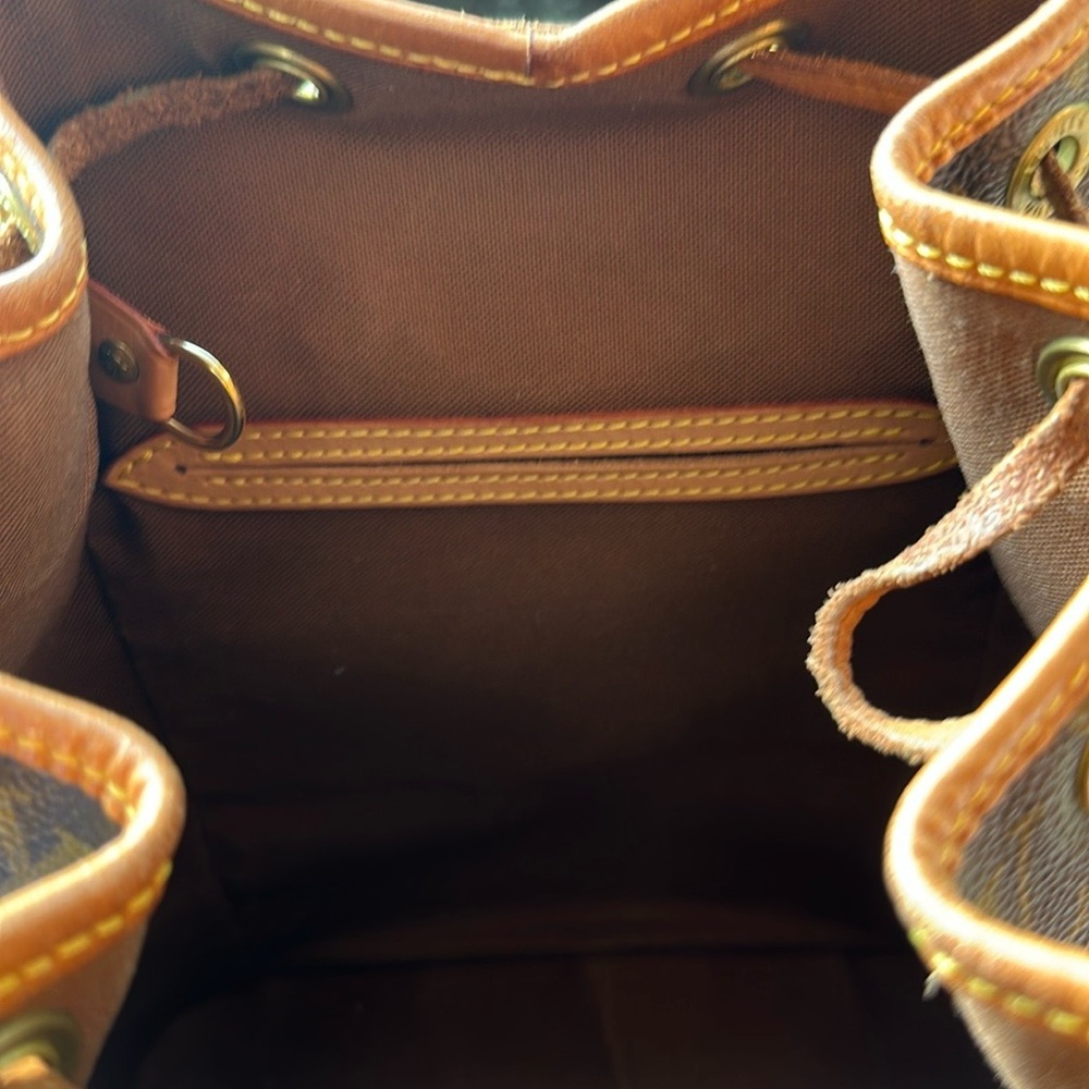 Louis Vuitton monogram montsouris mm bag only - Picture 9 of 17
